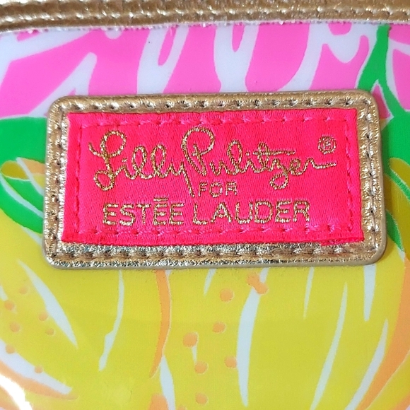 Lily Pulitzer Makeup bag - Picture 2 of 5